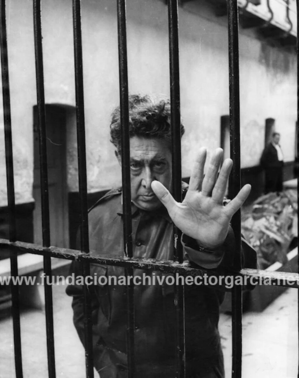 Un día como hoy de 1923 nace el fotógrafo Hector García